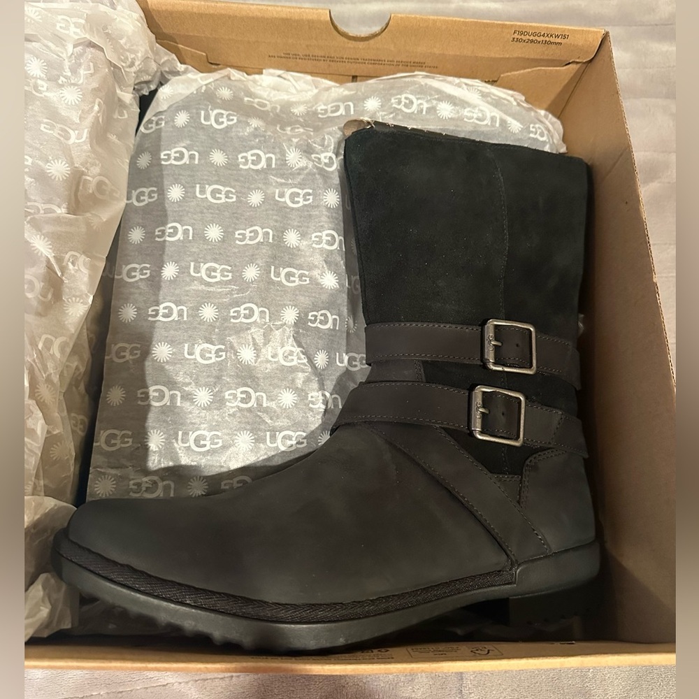 UGG Lorna Waterproof Bootie Black Suede Leather size 9 - NEW IN BOX never worn - Picture 13 of 16